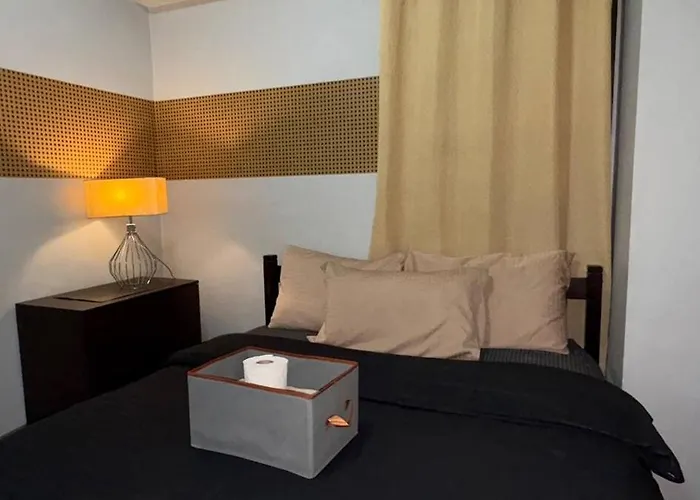 Super Cozy Apartment-newport Boulevard *
